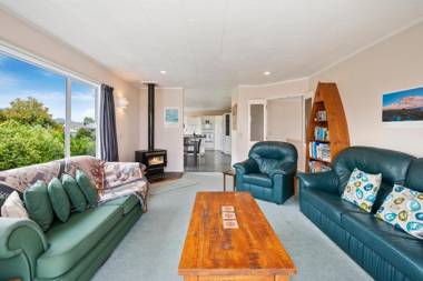 The White House - Taupo Holiday Home