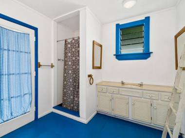 Serenity by the Lake - Lake Taupo Holiday Home