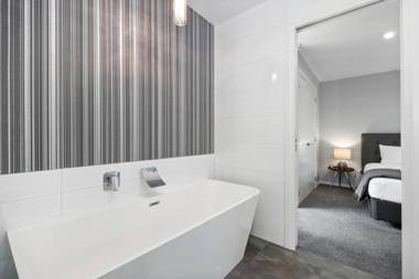 River View Retreat - Taupo