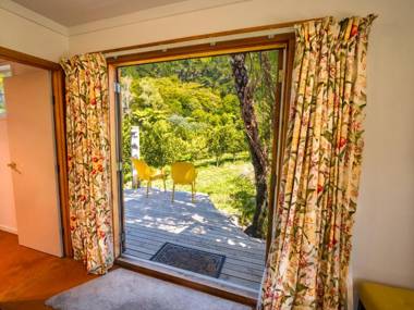 Bay Cottage - Takaka Holiday Unit