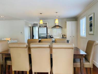 Tinkerbell Cottage - Russell Cottages Collection