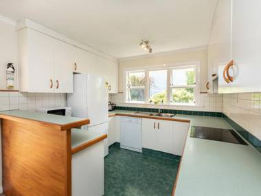 Kororareka Villa - Russell Holiday Home