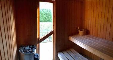 Central Luxury Apartment 205