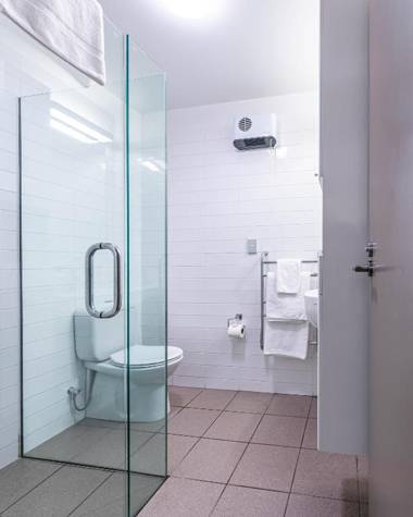 Central Luxury Apartment 108