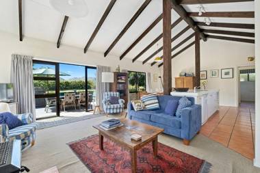 Southern Serenity - Wanaka Holiday Home