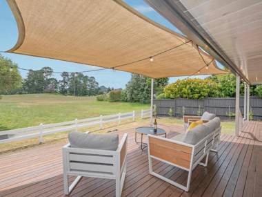 Tui Landing - Pauanui Holiday Home