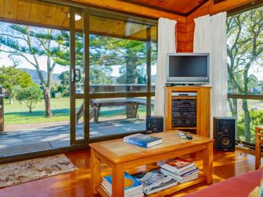 Gumhill Escape - Pauanui Holiday Home