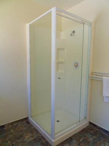 Kapiti Lindale Motel and Conference Centre