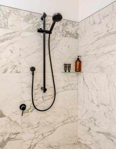 APARTMENT 4A - By the Beach