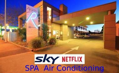 Fitzherbert Regency Motor Lodge