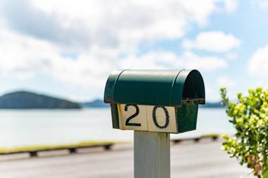 Waitangi Beach Houses