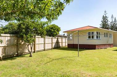 Waitangi Beach Unit B