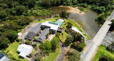 Riverside Lodge Paihia