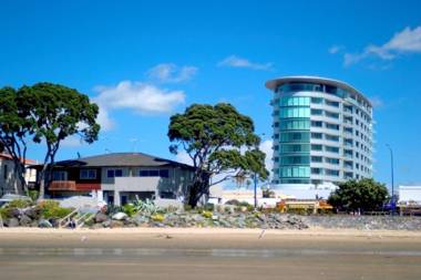 Ramada Suites by Wyndham Nautilus Orewa
