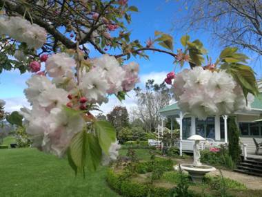 Country Villa Estate