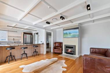 Absolutely Shore - Ngongotaha Holiday Home