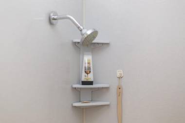 RUSTIC RETREAT ON RUSKIN