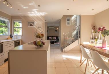 GREAT LOCATION ON GILBERT - CENTRAL