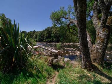 THE ECO LODGE - TSB TOPEC