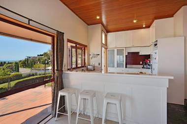 Cliff-top Holiday Home