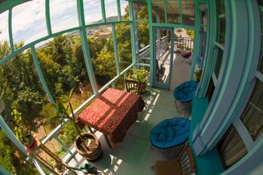 The Palace Backpackers