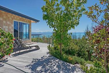 Seabreeze Nelson Studio Apartment