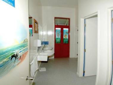 Stables Lodge Backpackers