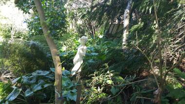 La Belle Vie Bed & Breakfast