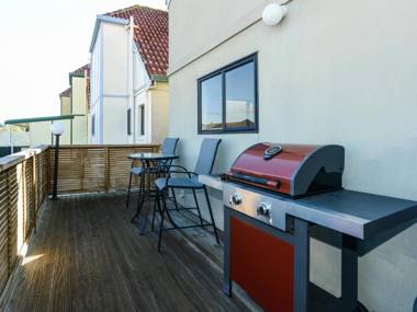 Marine Parade Magic - Napier Holiday Home