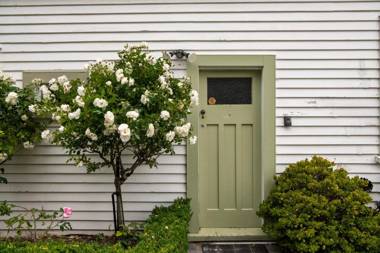 Clyde View - Napier Holiday Home