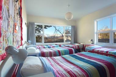 Tailor Made Tekapo Accommodation - Guesthouse & Hostel