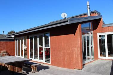 Kaltech House - dog friendly