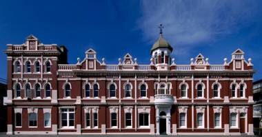 Victoria Railway Hotel