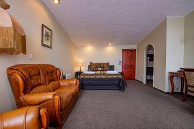 Victoria Railway Hotel