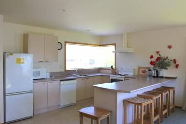 54 Conical Hill Road