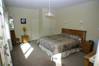 10 Forest View Close