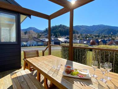 *** LAKE VILLA 465 ***