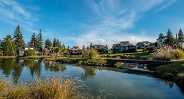 *** LAKE VILLA 465 ***