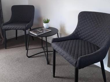 *** LAKE VILLA 467 ***