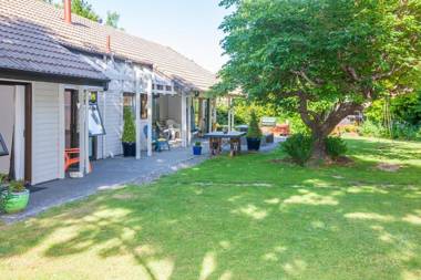 Charming on Cheltenham