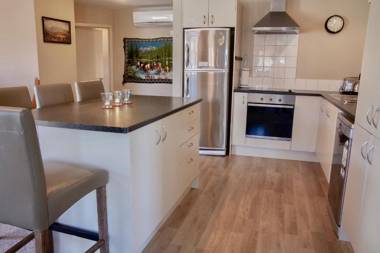 Noble No 6 - Hanmer Springs Holiday Home