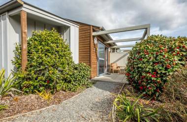 7 Conical Hill Road - Garden Studio 353
