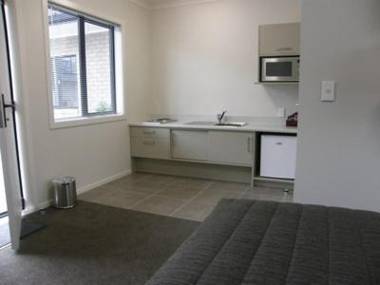 Brooklyn Motor Lodge