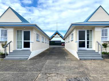 Beach Lodge Motels
