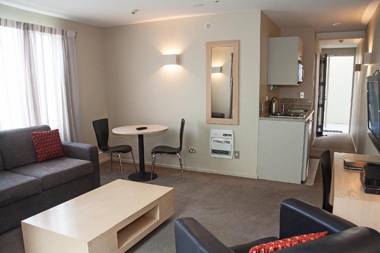 Tower Junction Motor Lodge