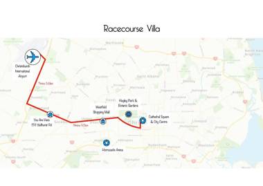 Racecourse Villa - Christchurch Holiday Home