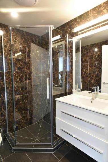 103 Prince of Bealey Motel