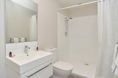 Albemarle Villa - Christchurch Holiday Homes