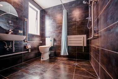 Best Western Alpine Hotel