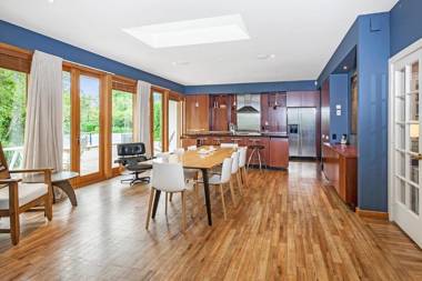 French City Mansion - Christchurch Luxury Home